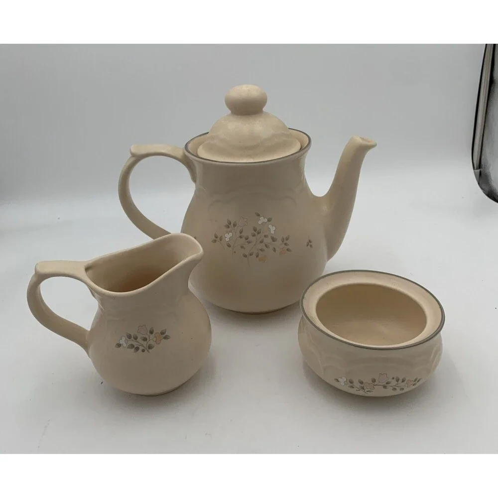 Remembrance by Pfaltzgraff 48 OZ. BEVERAGE SERVER ,Creamer & Sugar Bowl No Lid